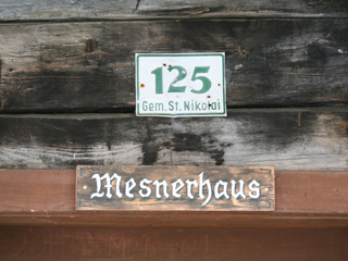 Mesnerhaus-Hausnummer
